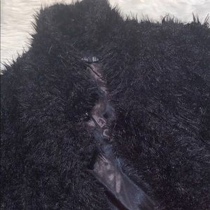 long boohoo faux fur jacket!